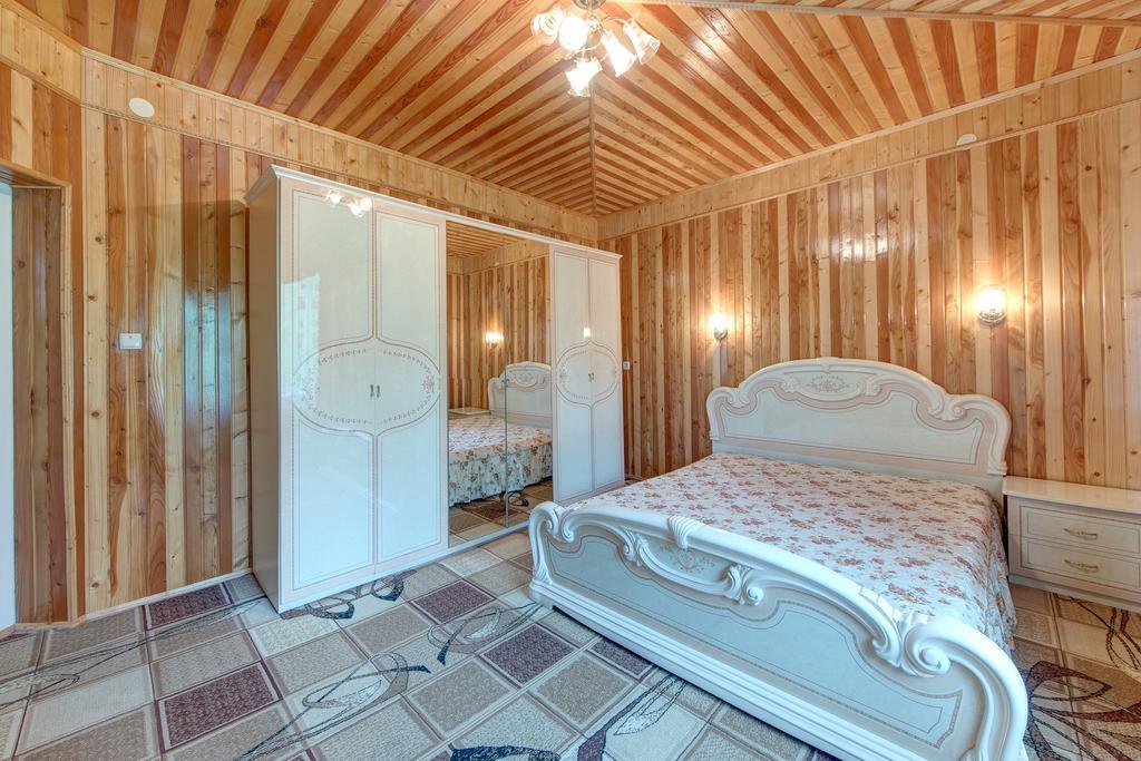 Guest House Velet Bukovel Exterior photo